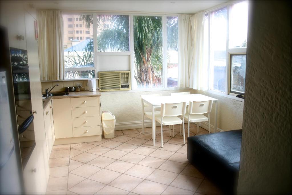 Glenelg Beach Hostel Cameră foto