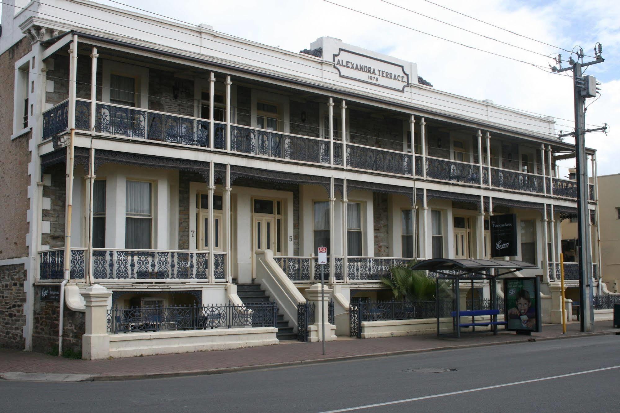 Glenelg Beach Hostel Exterior foto